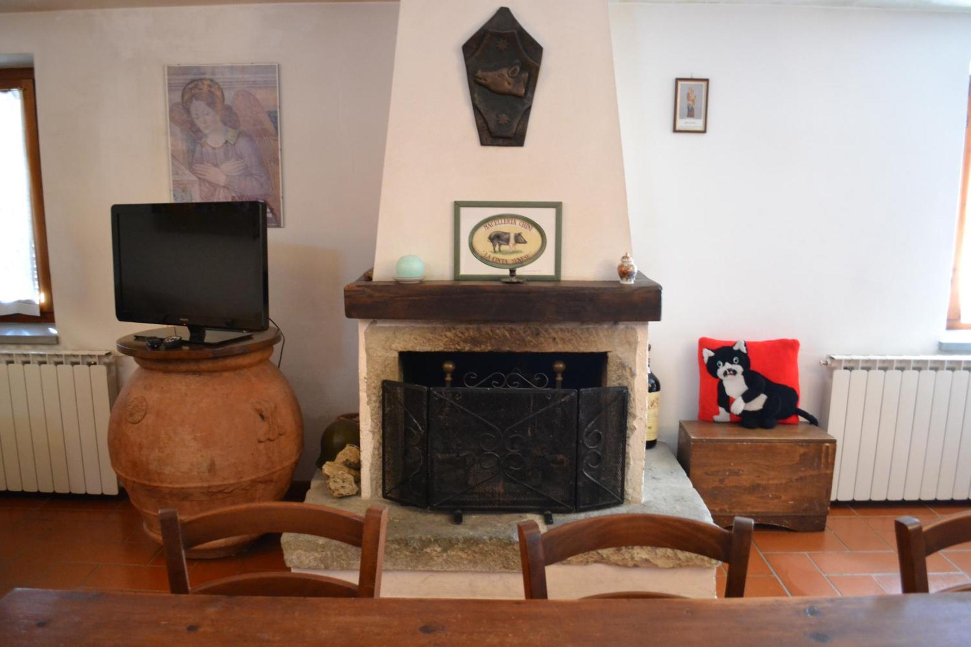 גאיולה אין קיאנטי Osteria Carnivora Guest House חדר תמונה